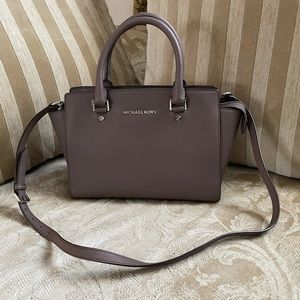 Michael Kors bag